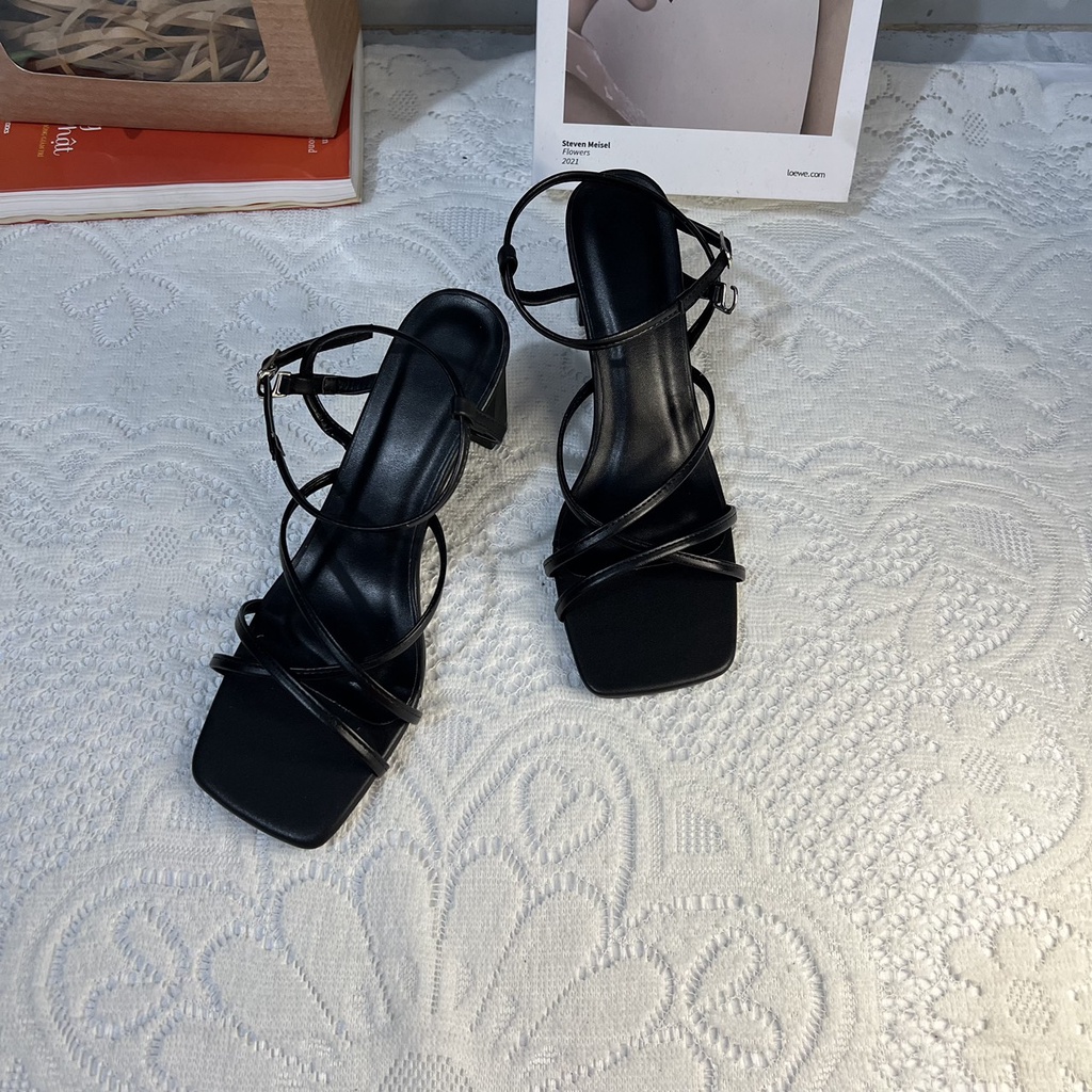 Giày cao gót bigsize quai mảnh dây chéo gót dẹp cao 7 cm size 40-44