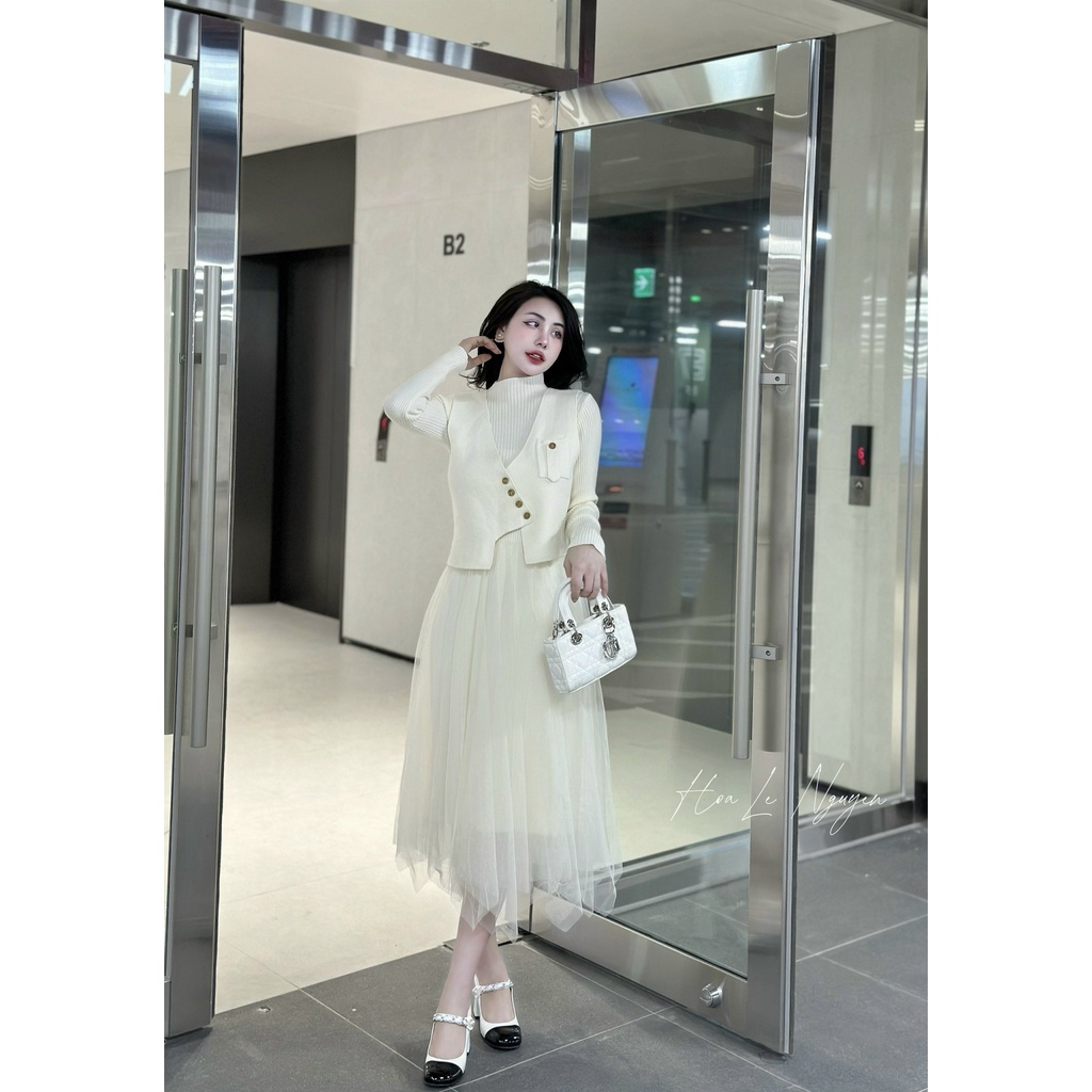Đầm bầu SVL685 Váy bầu dáng dài xoè tà phối voan lưới Tira Mama