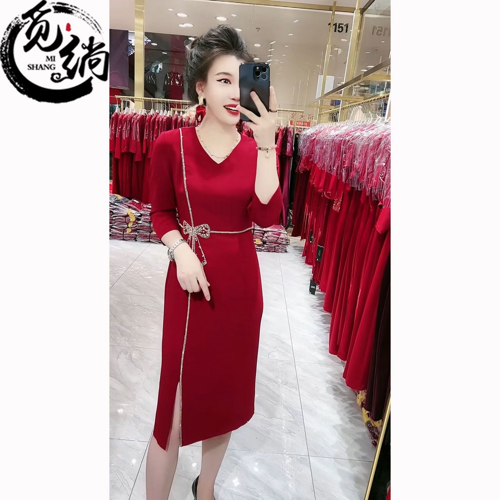 Đầm Dáng Rộng Cỡ Lớn Thời Trang Mùa Thu 2024 Cho Nữ