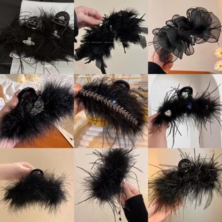 Kẹp tóc hình cá mập phối lông vũ màu đen thời trang cho nữ
