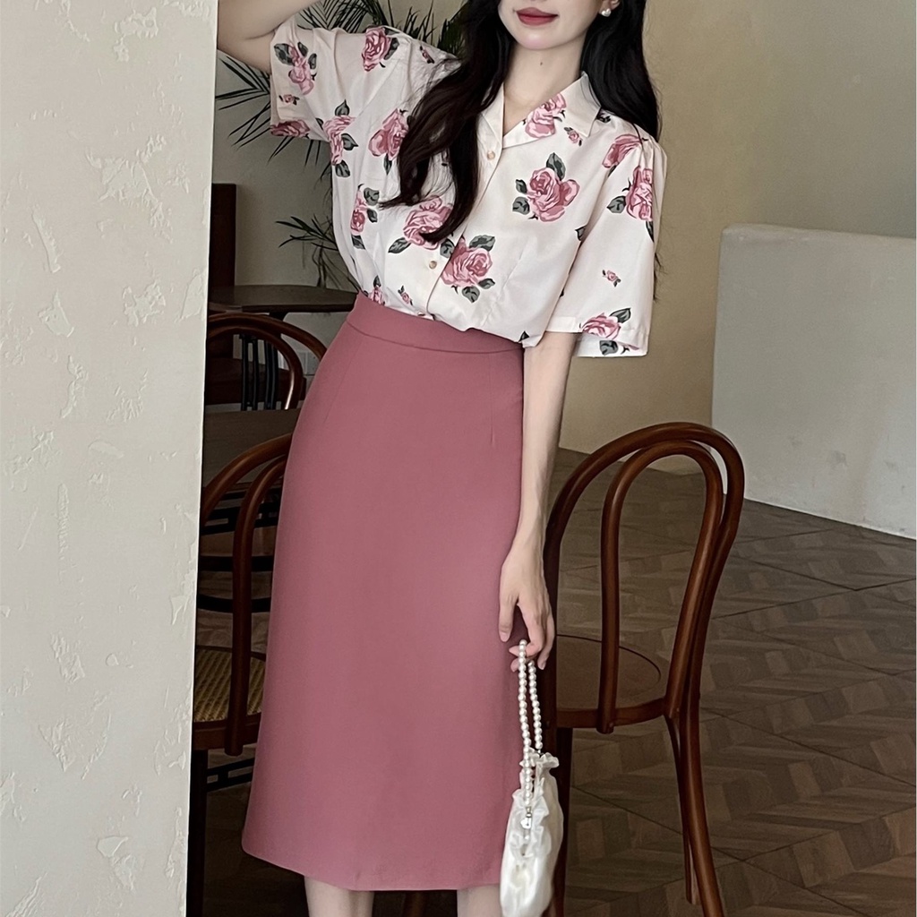 Set Áo Sơ Mi Hoa Hồng Và Chân Váy Phong Cách Pháp Thời Trang Mùa Hè 2023