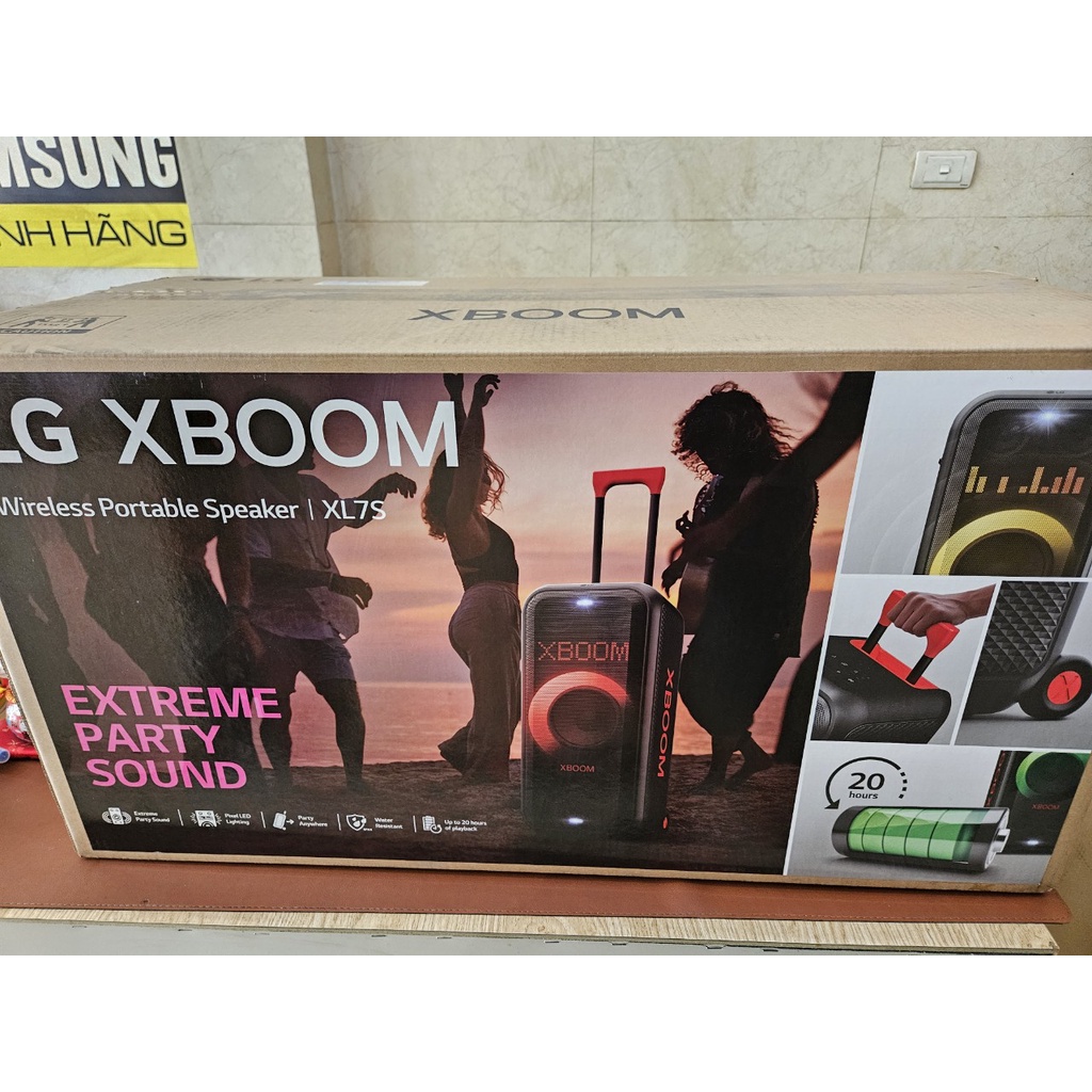 Loa kéo karaoke LG Xboom XL7S 250W mẫu 2023 hàng chính hãng bảo hành 12 tháng