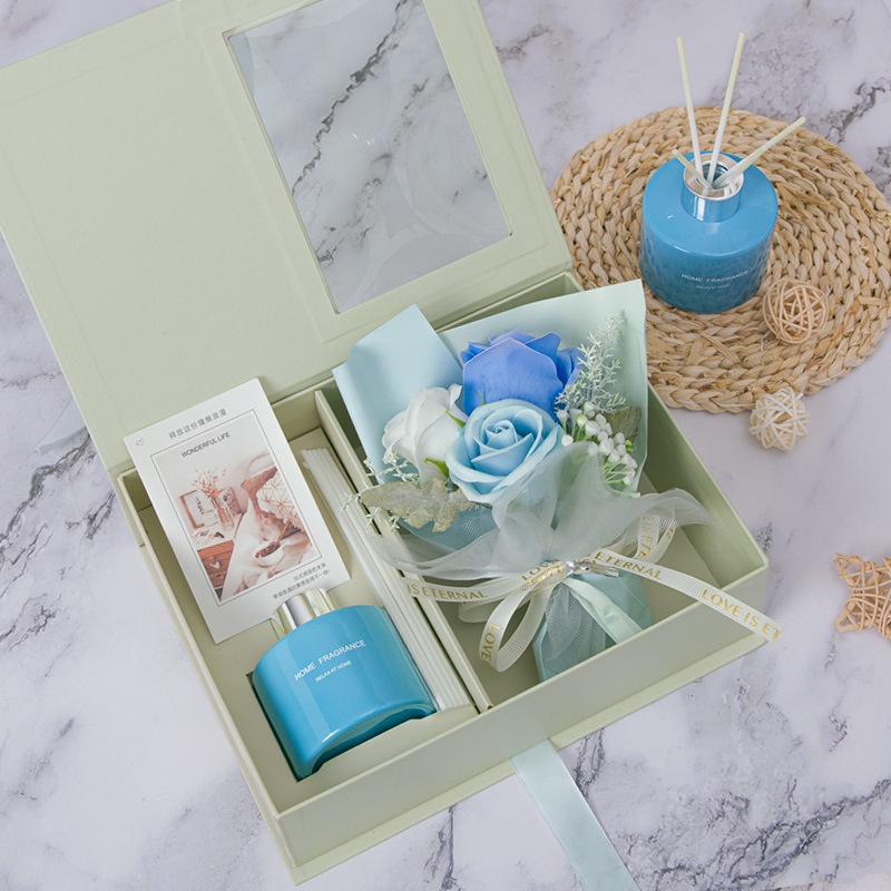 Hộp Quà Tặng Hoa Sáp Thơm Không Cháy Cho Bạn Gái / Quà Tặng Sinh Nhật / Valentine