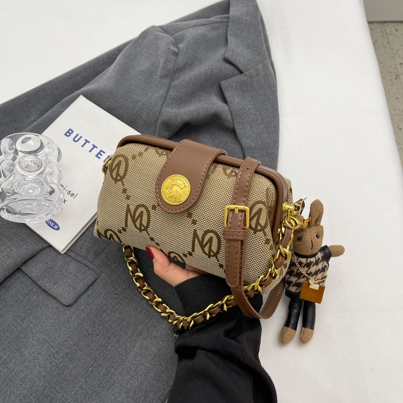 Túi Xách Vải Đeo Vai Phối Dây Xích Thời Trang Mùa Đông 2023 Cho Nữ