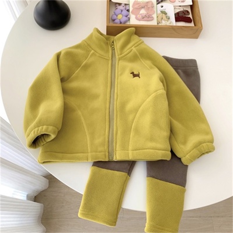 Set Đồ Hai Món Thời Trang Thu Đông Phong Cách Hàn Quốc Mới Cho Bé Trai Và Gái