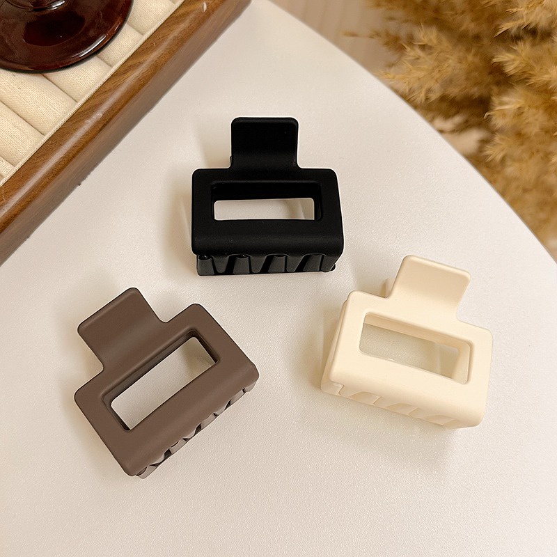 Kẹp Tóc mini Hình Vuông Màu khaki Phong Cách Hàn Quốc Dễ Thương Cho Nữ