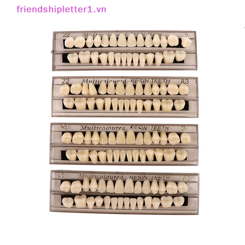 Đĩa Tẩy Trắng Răng Nhựa resin 28 Răng.