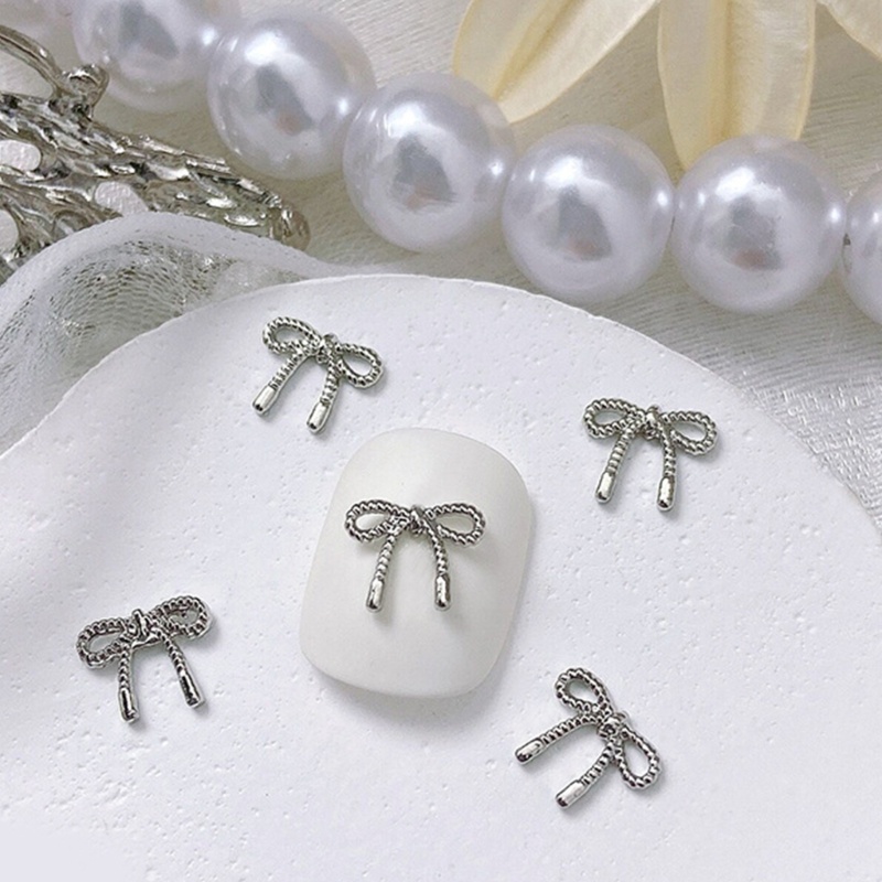 Set 10 Phụ Kiện Trang Trí Móng Tay Hình Bướm Đính Đá Xinh Xắn