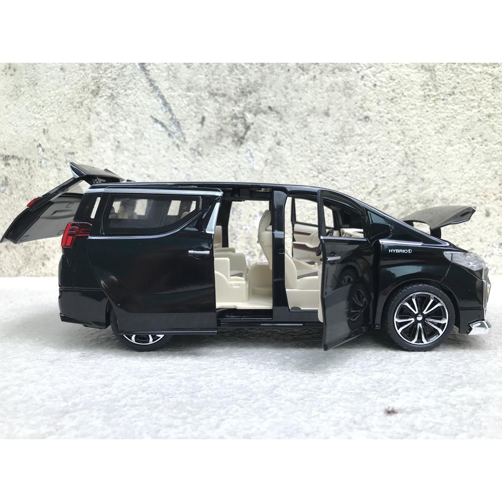 Mô hình xe ô tô Toyota Alphard Hybrid E-Four 2021 1:24