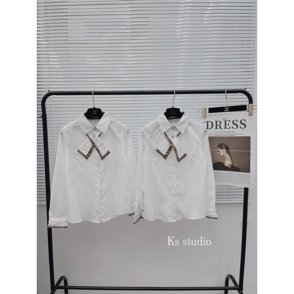 Áo sơ mi dấu cúc