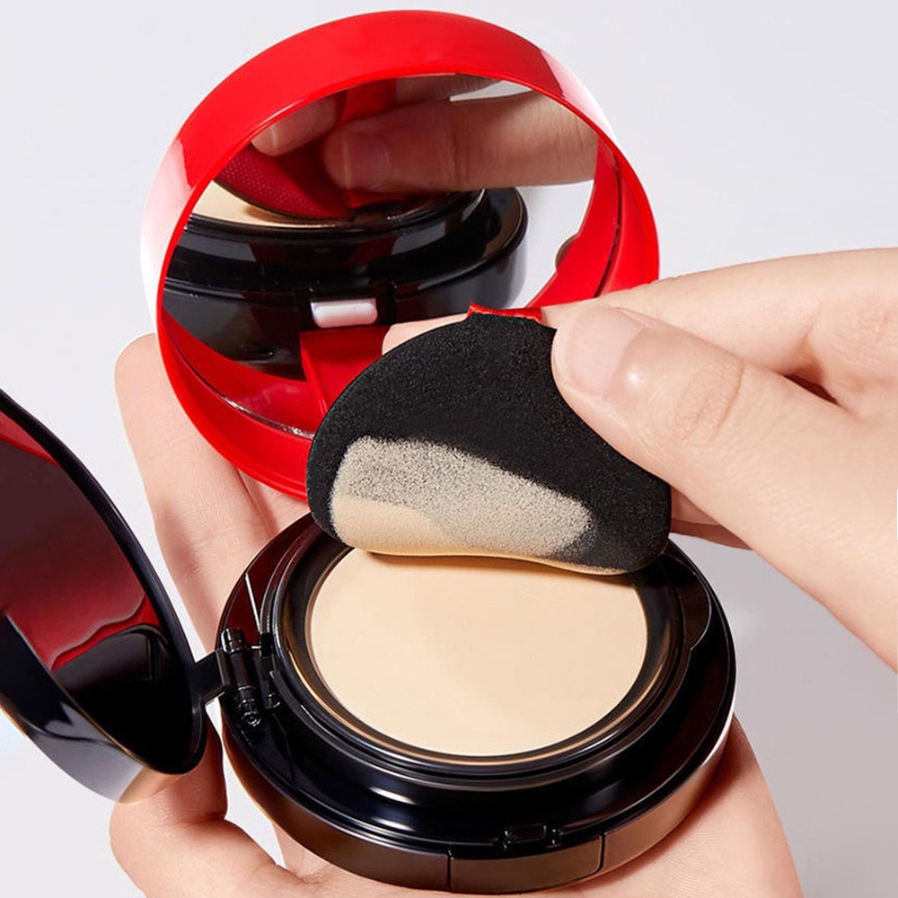 Kết hợp phấn đệm khí hai lớp YZS nhẹ, kiểm soát dầu và lâu trôi, che phủ hoàn hảo các khuyết điểm. ,ĐÓ LÀ GIRL YÊU TRANG ĐIỂM