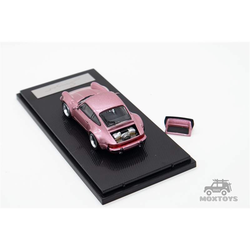 Hpy Mô Hình Xe Hơi 930 turbo 930 Màu Hồng Tỉ Lệ 1: 64