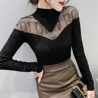 Miou Áo sơ mi đáy in chữ thời trang 2022 mùa thu đông mới dành cho nữ cổ cao lưới thời trang rỗng khí chất Áo thun dài tay mỏng