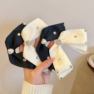 Kẹp Tóc Hình Trái Tim Đính Đá Lấp Lánh Cho Bé