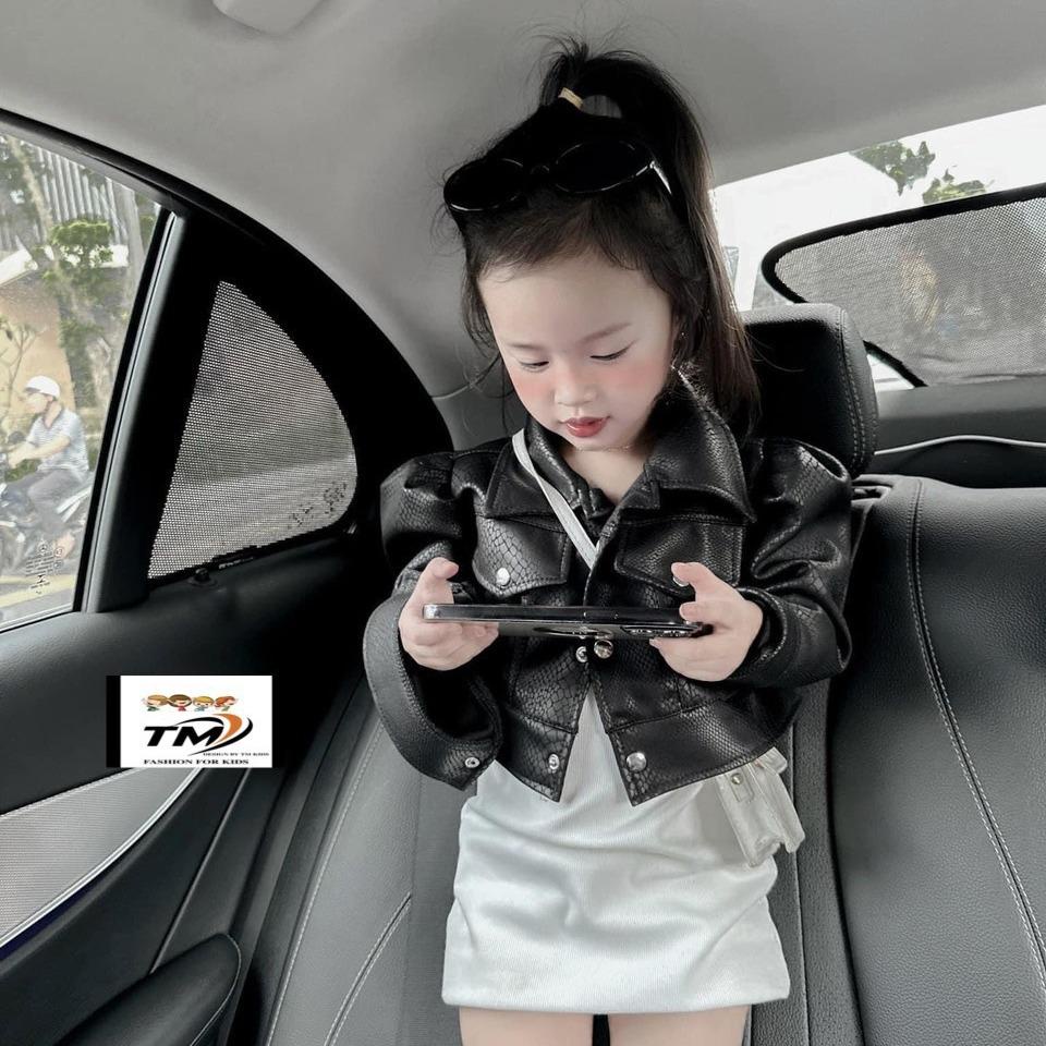 Áo da tặng kèm váy cá tính bé gái 9-30kg