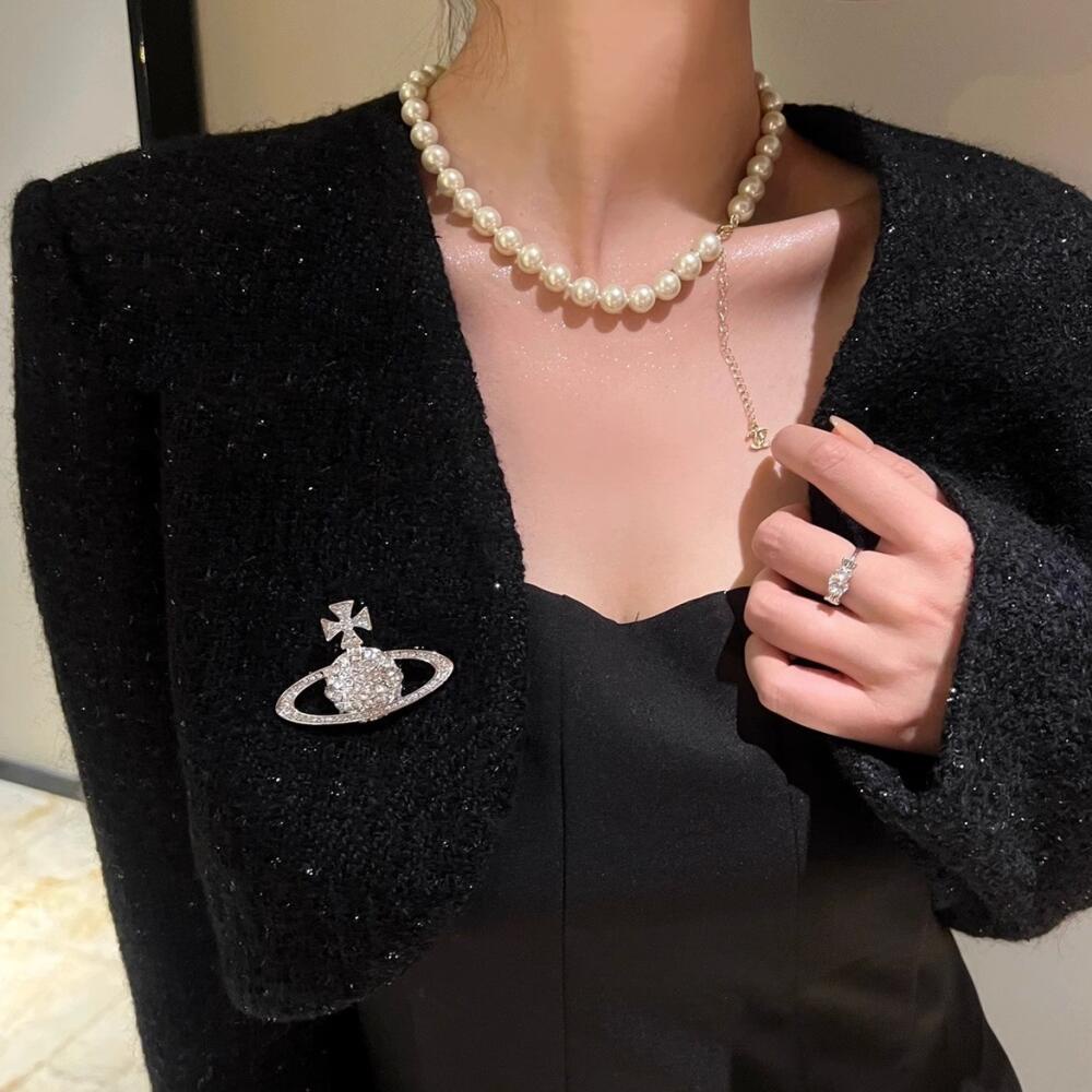 Trâm Cài Áo Hình Hành Tinh Đính Kim Cương Lấp Lánh