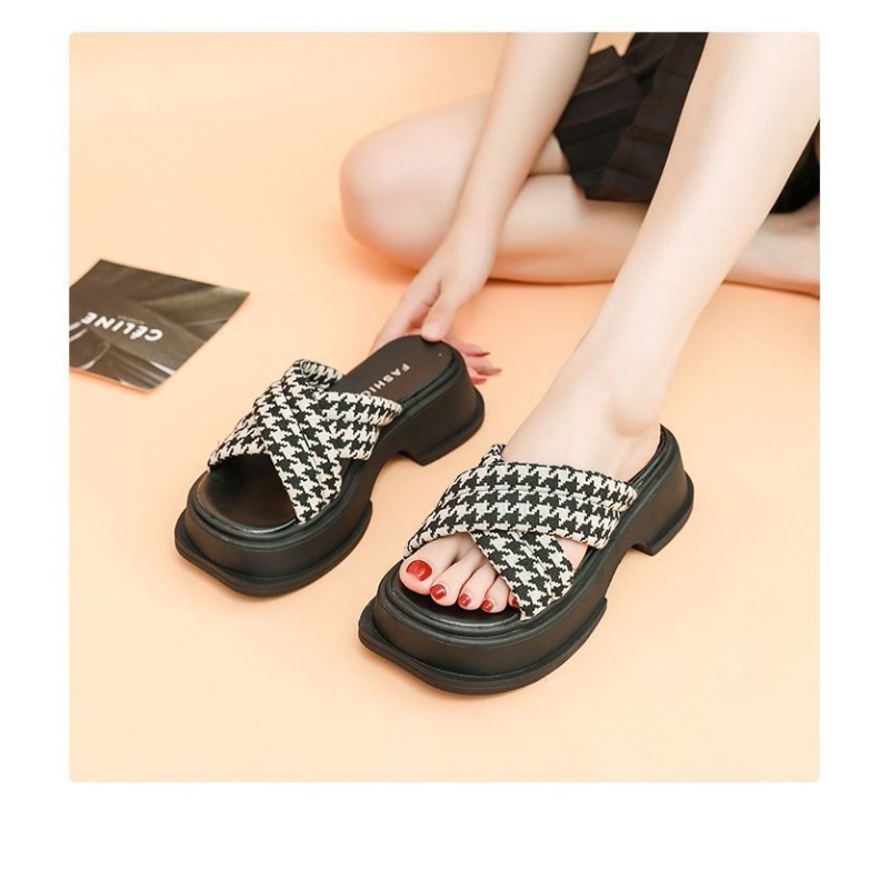 Dép Xỏ Ngón Đế Dày Thời Trang Mùa Hè Cho Nữ