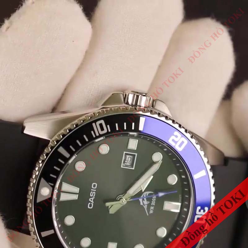 Đồng hồ nam Casio MDV-106B-1A1V