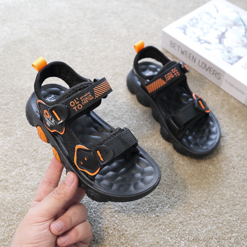 Giày Sandal Thể Thao Chống Trượt Phong Cách Mới Dành Cho Bé Trai