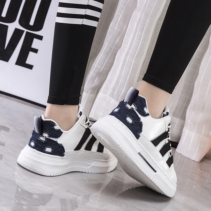 Giày Thể Thao Hở Ngón Trọng Lượng Nhẹ Thoải Mái Phong Cách Mới Mùa Thu Cho Nữ