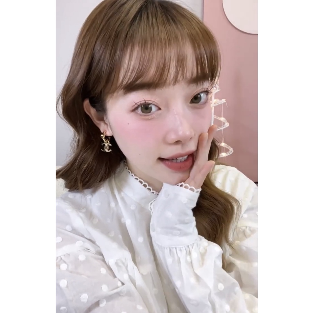 Thời Trang Bông Tai Tròn Bằng Thép Titan Chống Nước Không Gỉ In logo Chữ Cá Tính Cho Nữ