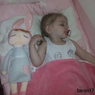 Búp Bê Em Bé Đang Ngủ Dễ Thương