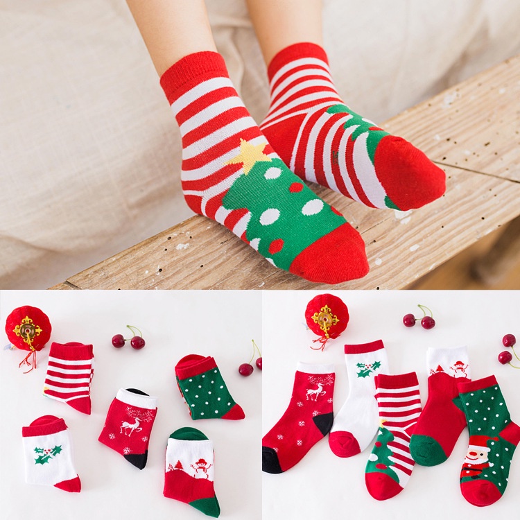Bộ 5 Đôi Vớ Giữ Ấm Họa Tiết Giáng Sinh Dễ Thương Cho Bé