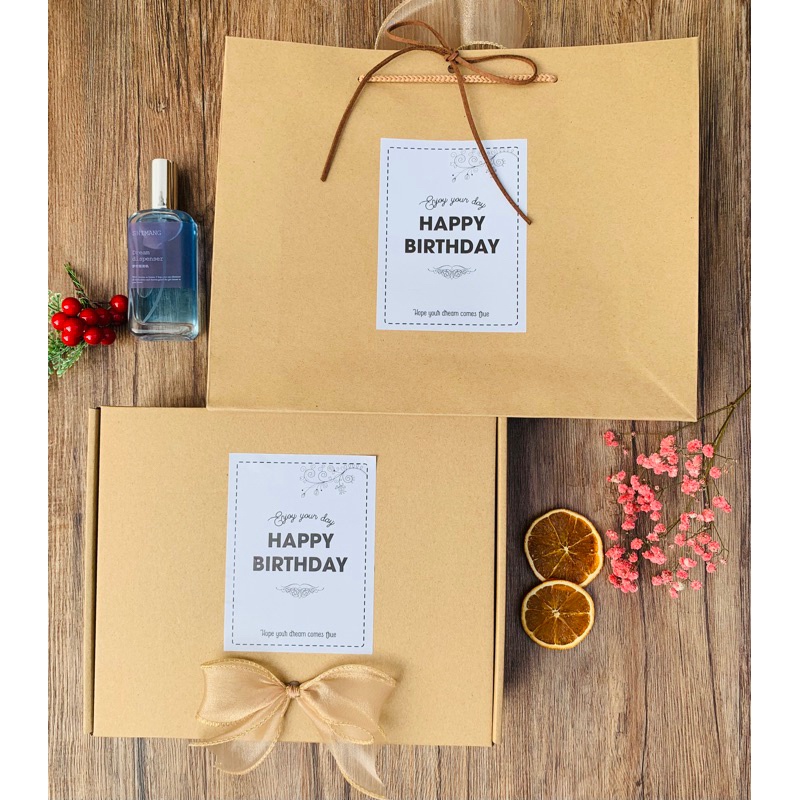 Combo Hộp đựng quà kiểu kraft thiết kế kèm túi quà, kèm giấy rơm trang trí hộp quà