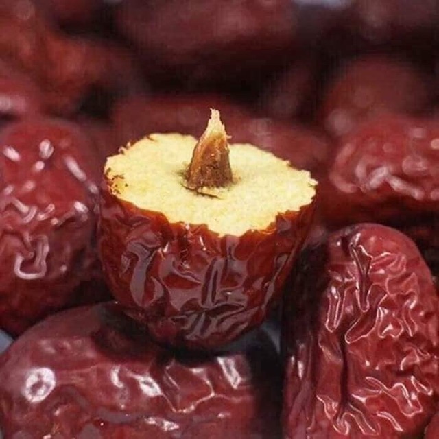 Shop táo đỏ hữu cơ tân cương sấy khô dẻo bổ khí huyết đẹp da size đại đóng túi zip 500g