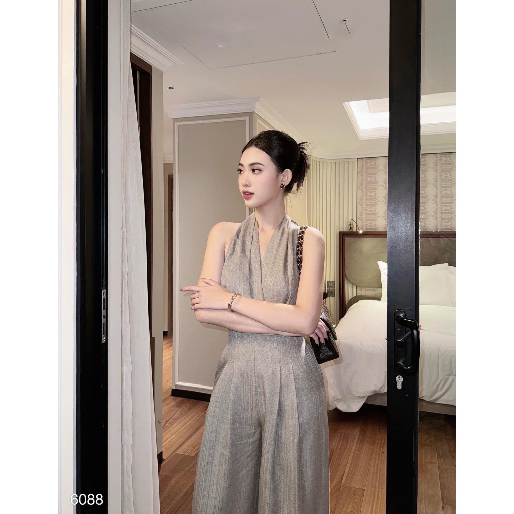 Jumpsuit nữ dài hở lưng thắt dây nơ sau phù hợp đi chới đi tiệc