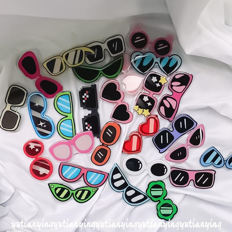 Hoạt Hình Giá Đỡ Điện Thoại Dạng Nhẫn Đeo Tay Hình Mắt Kính Ngộ Nghĩnh