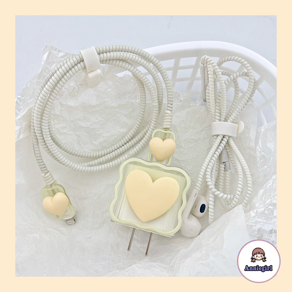 Dụng Cụ Quấn Bảo Vệ Dây Cáp Sạc iphone 14 13 12 pro max 18w 20w 3d Hình Trái Tim