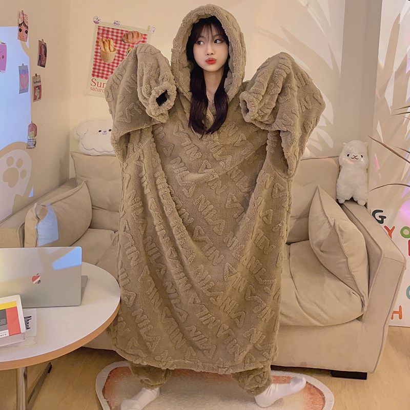 Bộ Đồ Ngủ Một Mảnh Vải Lông Cừu San Hô Dày Dặn Thời Trang Mùa Đông Cho Cặp Đôi