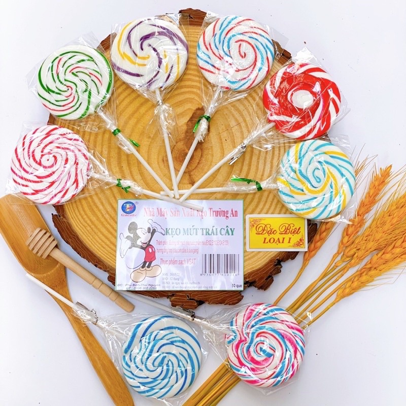 1 cây kẹo mút xoắn tròn loại đường kính 6cm TỔNG KHO ĐỒ CHƠI TRẺ EM