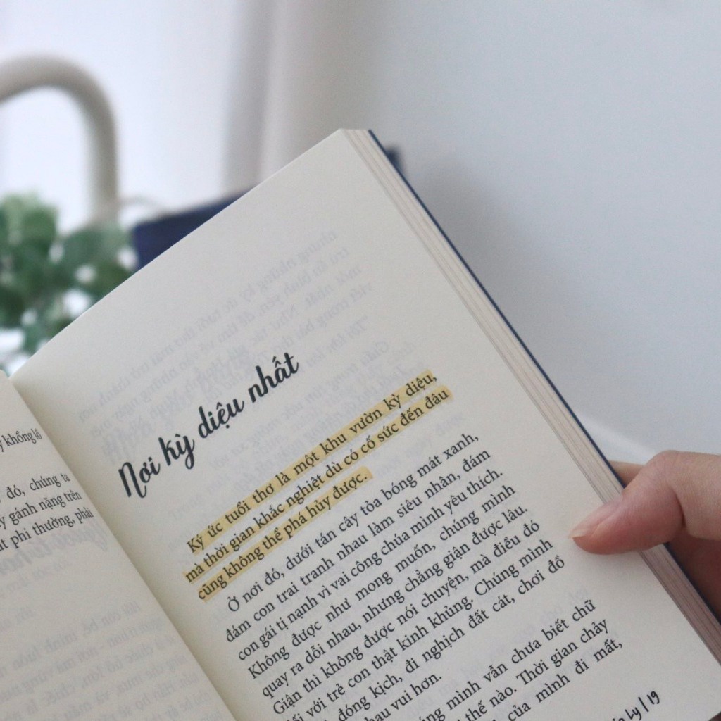 Sách Viên Thuốc Bọc Đường Chỉ Dành Cho Trẻ Nhỏ - Bản Quyền