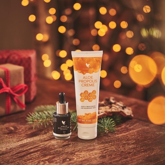 Kem dưỡng da thâm mụn Aloe propolis creme 051flp