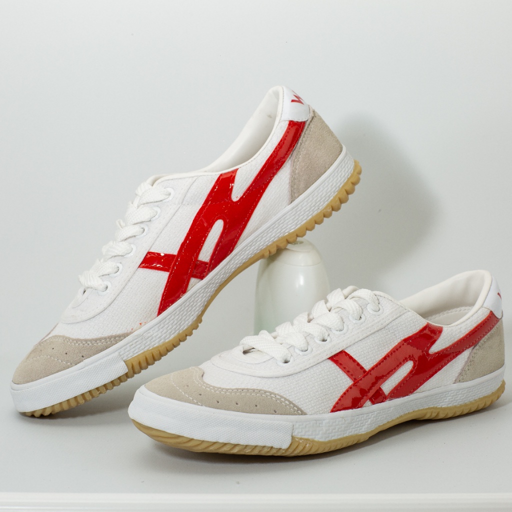 Giày Đá Bóng Wika Ultra 2 Thiết Kế Năng Động, Đế Bằng Cao Su Hình Gợn Sóng Bền Chắc, Hạn Chế Trơn Trượt 2020-4 Medihome