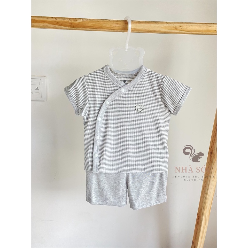 Bộ cộc tay cài chéo sơ sinh