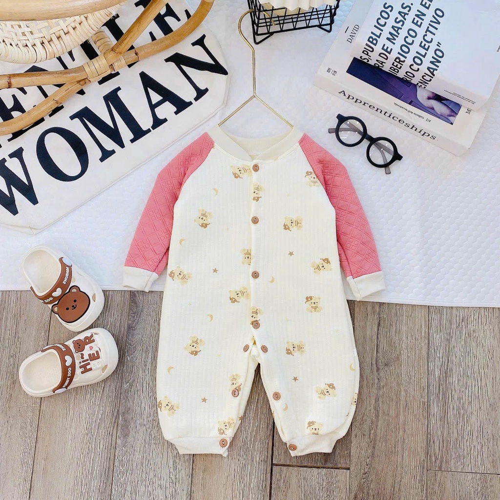 Body trần bông họa tiết cho bé mặc thời tiết thu đông