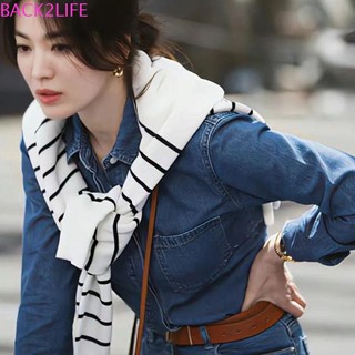 Back2life khăn choàng dệt kim kẻ sọc trắng đen ấm áp dễ phối đồ cho nữ