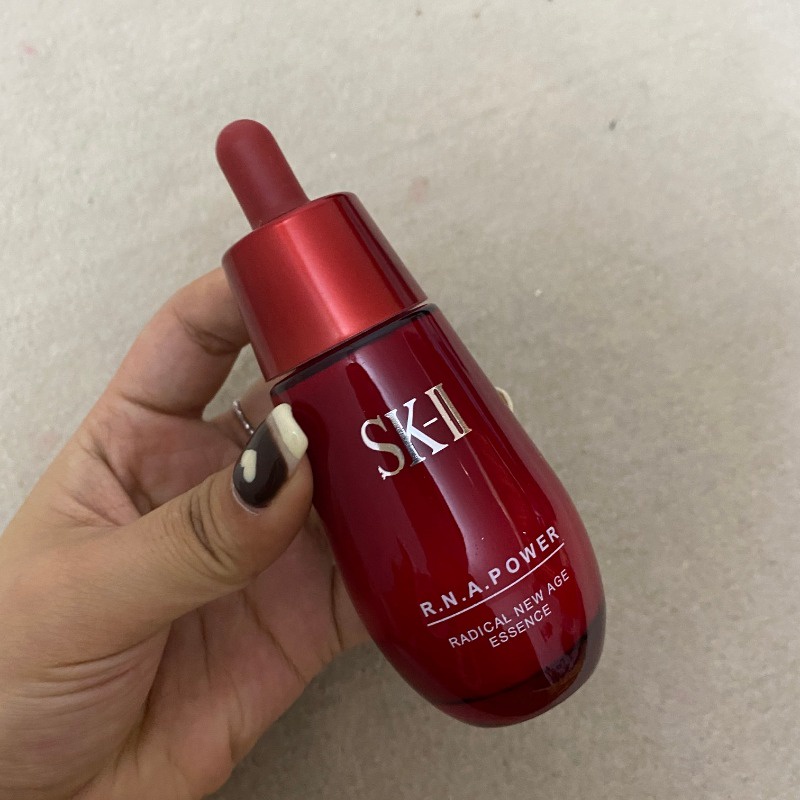 Chai Tinh Chất Dưỡng Da 50ml Giúp Nâng Và Làm Săn Chắc Da Trượt Tuyết Nhật Bản skii / sk2 / sk-ii