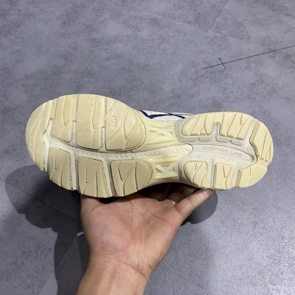 2hand giày ASICS Gel Flux 4 Cream Brown 1011A614 SIZE 41.5 9614