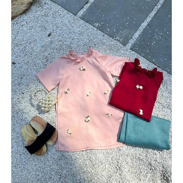 Set Áo Dài Xuông Đính Hoa Cho Bé