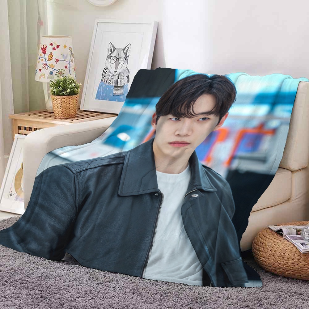 Chăn flannel 2pm lee junho In Hình Một Mặt Thiết Thực Làm Quà Tặng Cho Gia Đình / Văn Phòng Ngủ Trưa