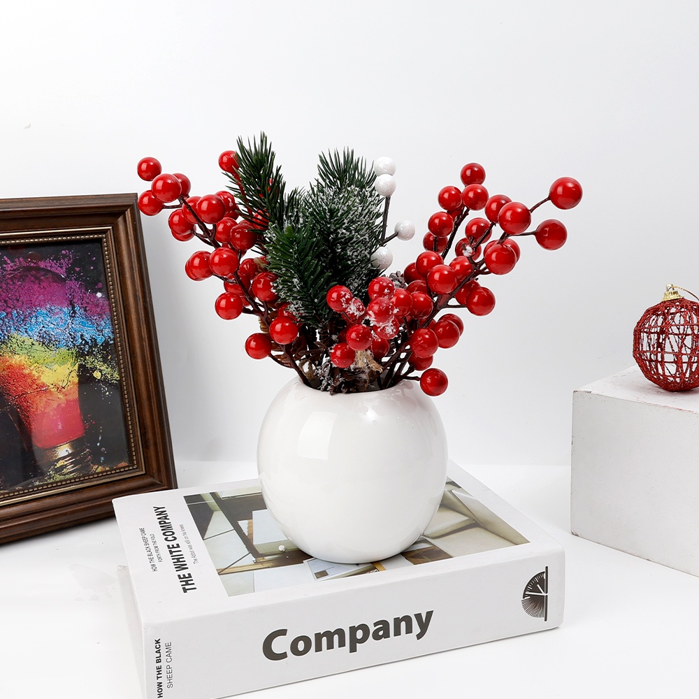 Bó 5 Nhánh Cây Thông Đỏ Nhân Tạo Trang Trí Giáng Sinh