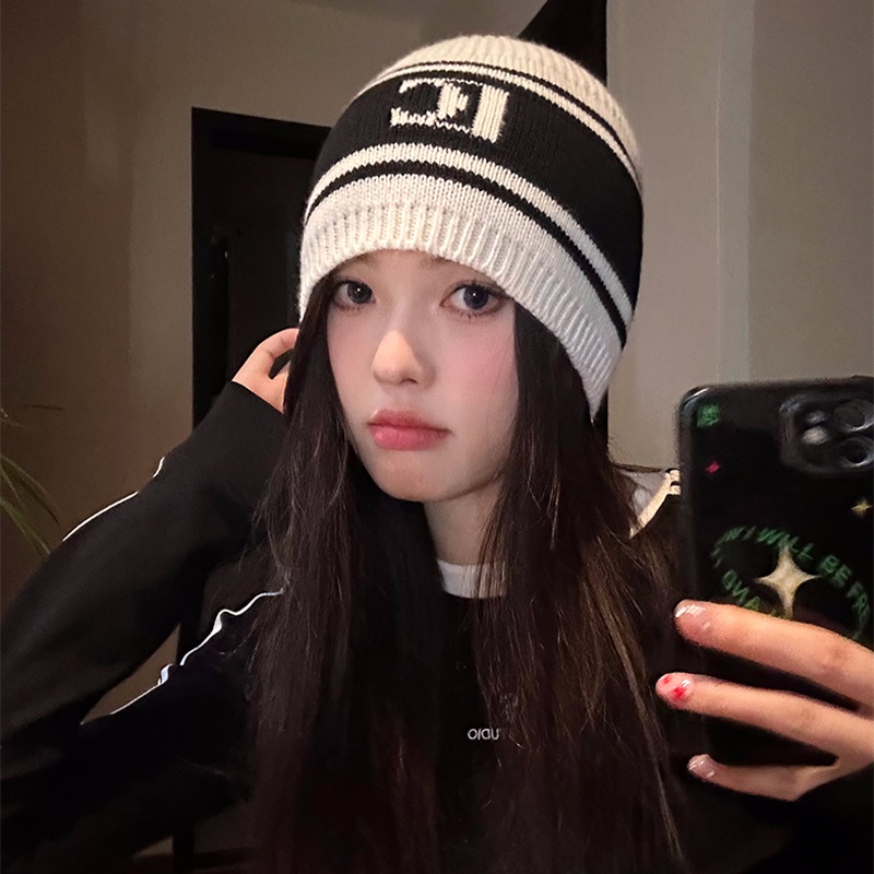 Mũ Len Dệt Kim In Chữ Kiểu vintage Thời Trang Thu Đông Ấm Áp Cho Nữ