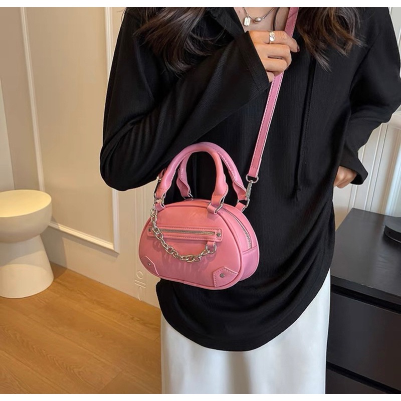 Túi xách nữ đeo chéo 2 quai bầu tròn phối xích bạc da nhăn mềm mại thời trang Eva Bag