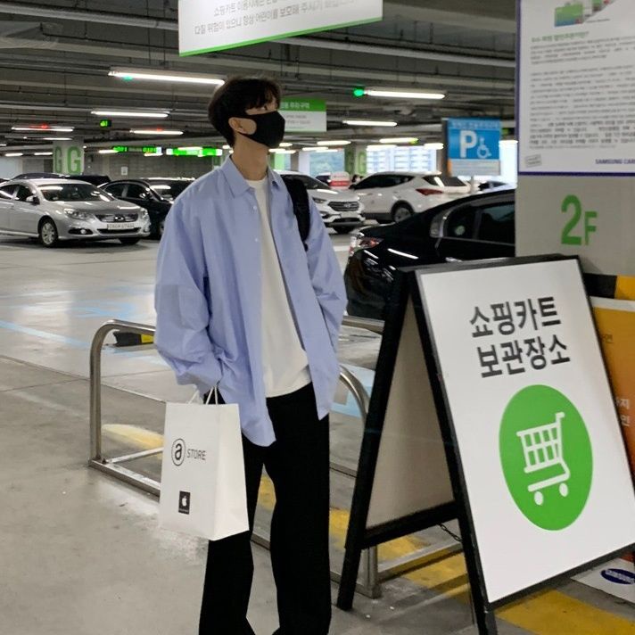 Áo sơ mi tay dài，Áo Sơ Mi Tay Dài Dáng Rộng Phong Cách hong kong Thời Trang Xuân Thu Cho Nam Và Nữ，áo thun tay ngắn，xanh，đen，trắng，áo phông nam mát