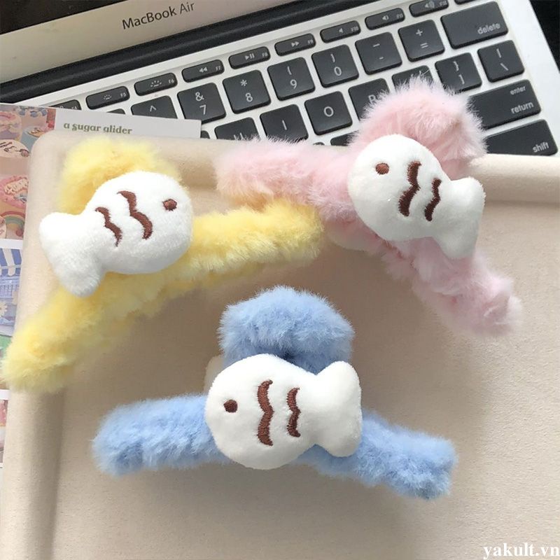 🎀 yakult 🎀Kẹp Tóc Hình Cá Mập Phủ Lông Dễ Thương Thời Trang