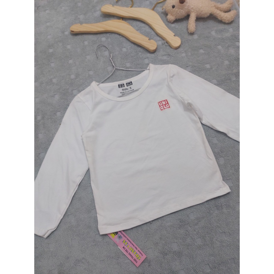 áo thun tay dài cổ tròn trắng UNIQLO nhí 1251